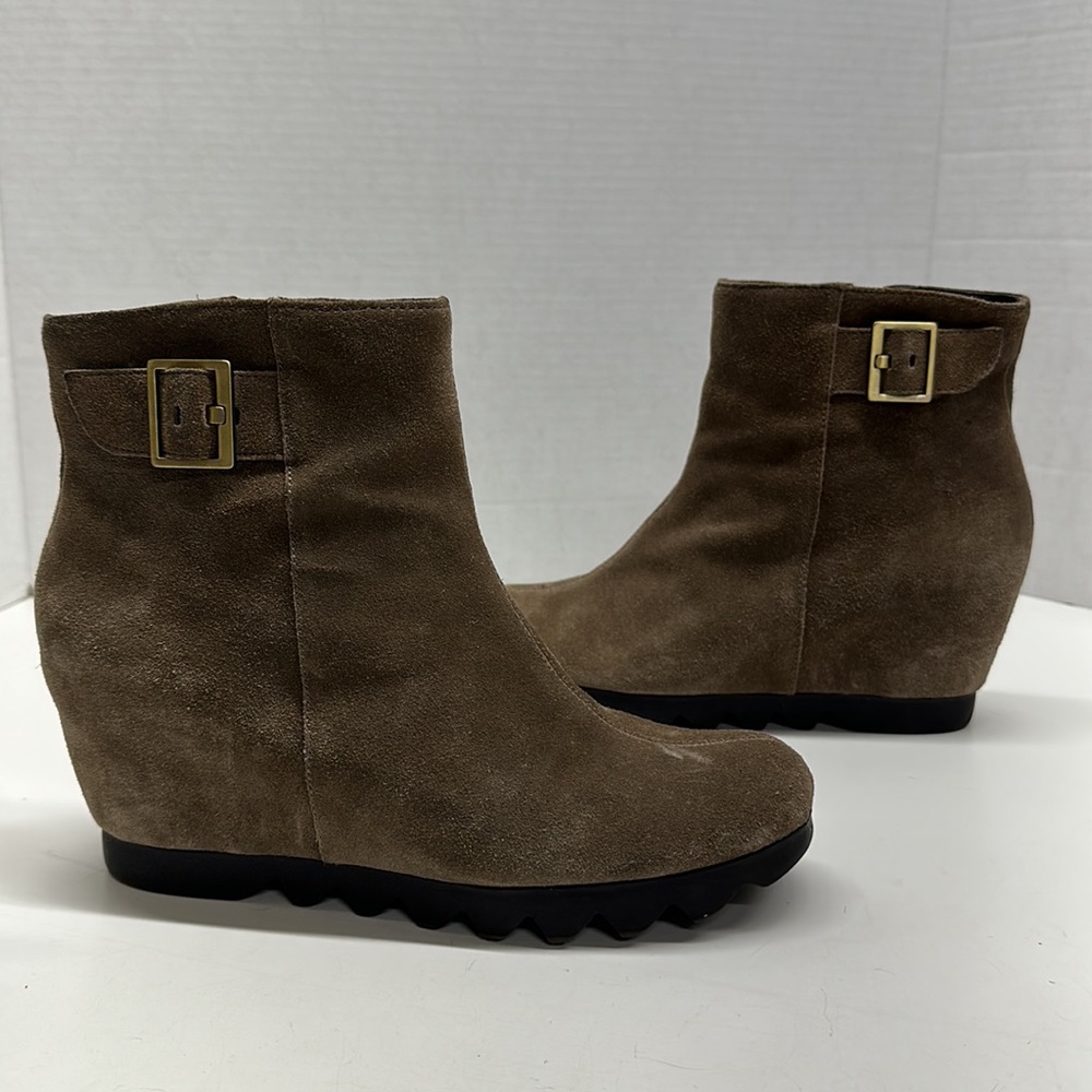 AEROSOLES Taupe Suede Wedge Ankle Boots with Buckle